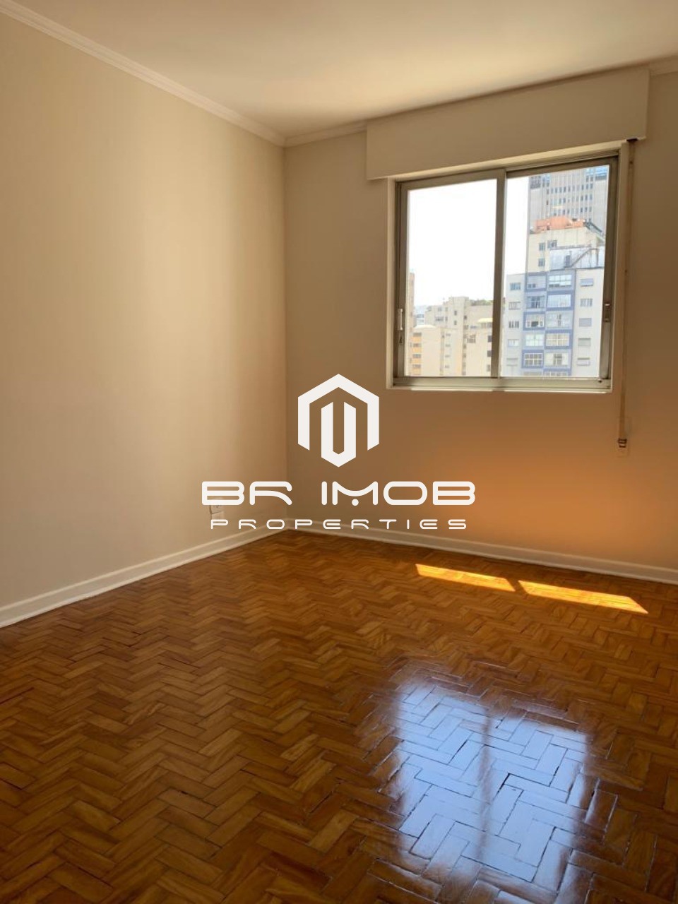 Apartamento à venda com 3 quartos, 110m² - Foto 9