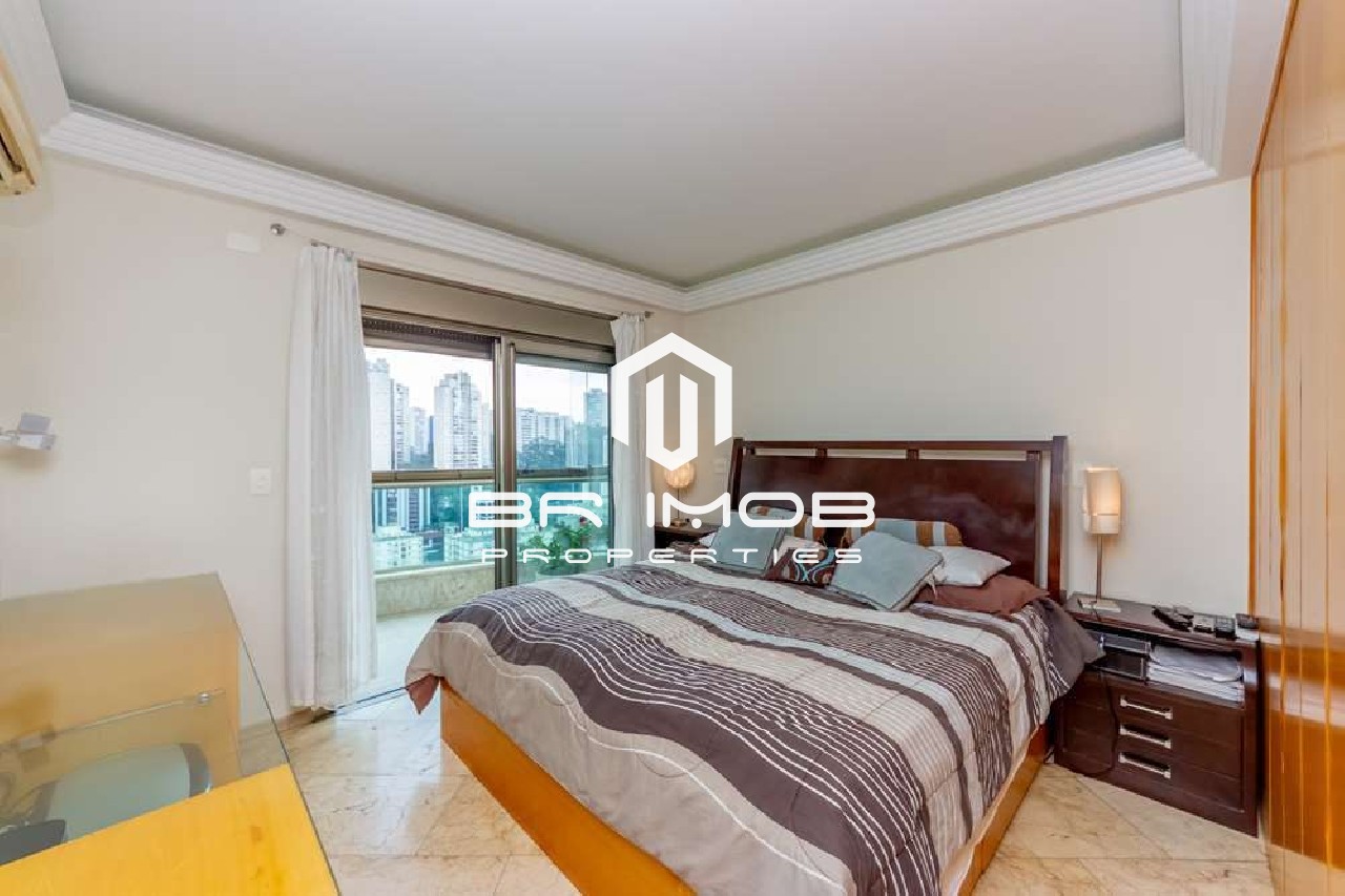 Apartamento à venda com 4 quartos, 228m² - Foto 12