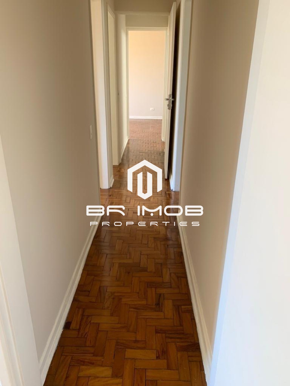 Apartamento à venda com 3 quartos, 110m² - Foto 15