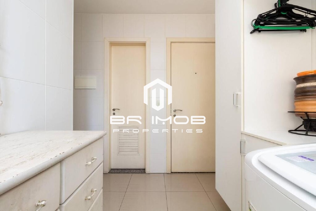 Apartamento à venda com 3 quartos, 140m² - Foto 14