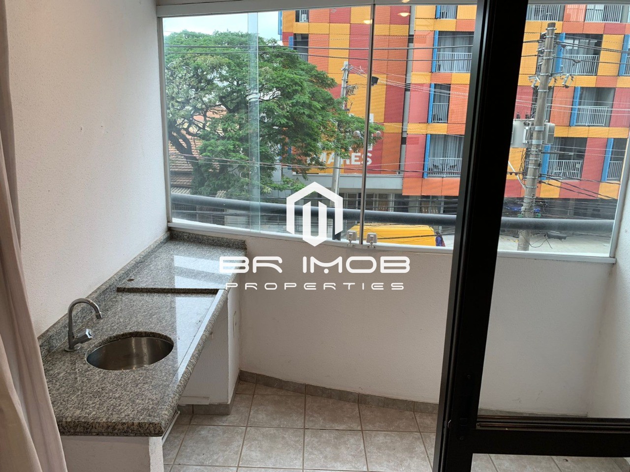 Apartamento para alugar com 2 quartos, 55m² - Foto 12