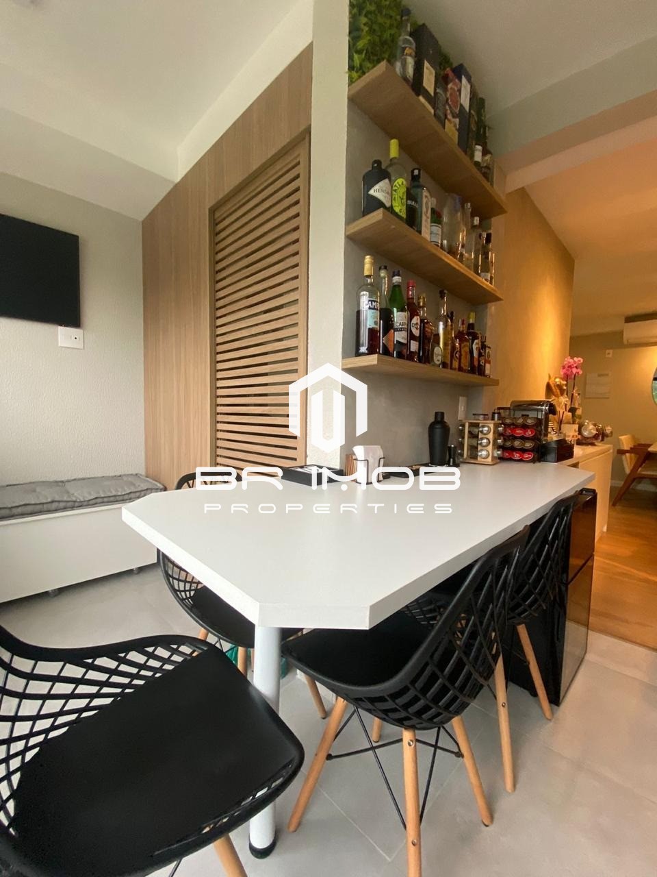 Apartamento à venda com 2 quartos, 76m² - Foto 15