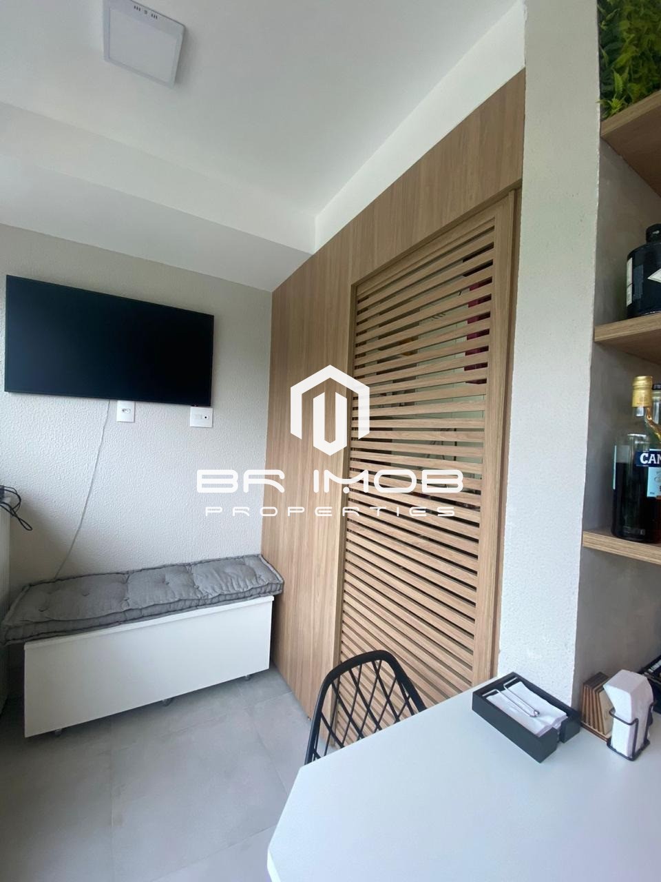 Apartamento à venda com 2 quartos, 76m² - Foto 17