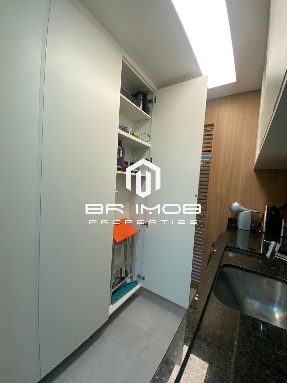 Apartamento à venda com 2 quartos, 76m² - Foto 66