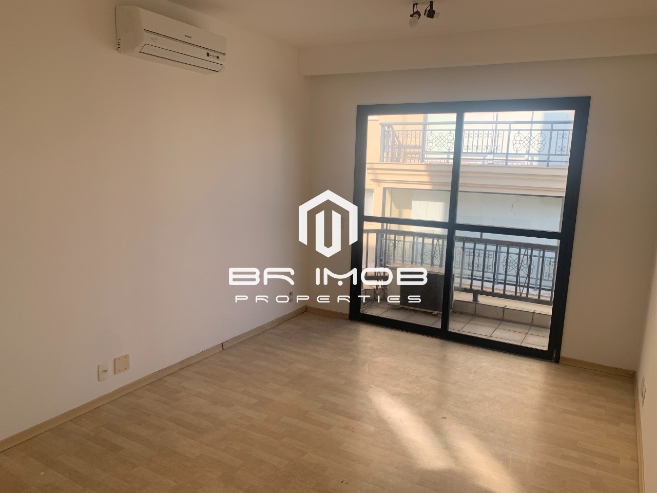 Apartamento à venda com 2 quartos, 60m² - Foto 5