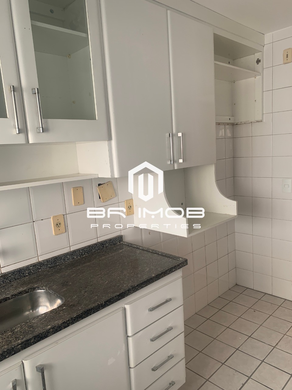 Apartamento à venda com 2 quartos, 60m² - Foto 18