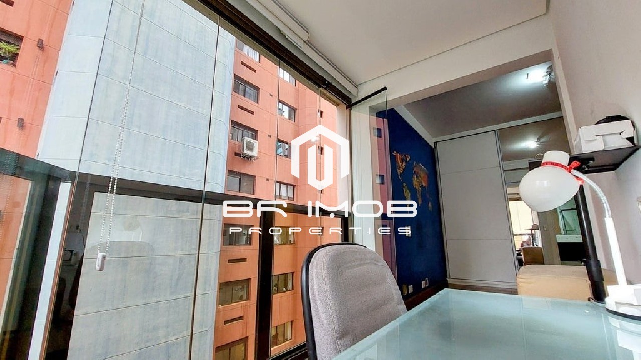 Apartamento à venda com 4 quartos, 246m² - Foto 8