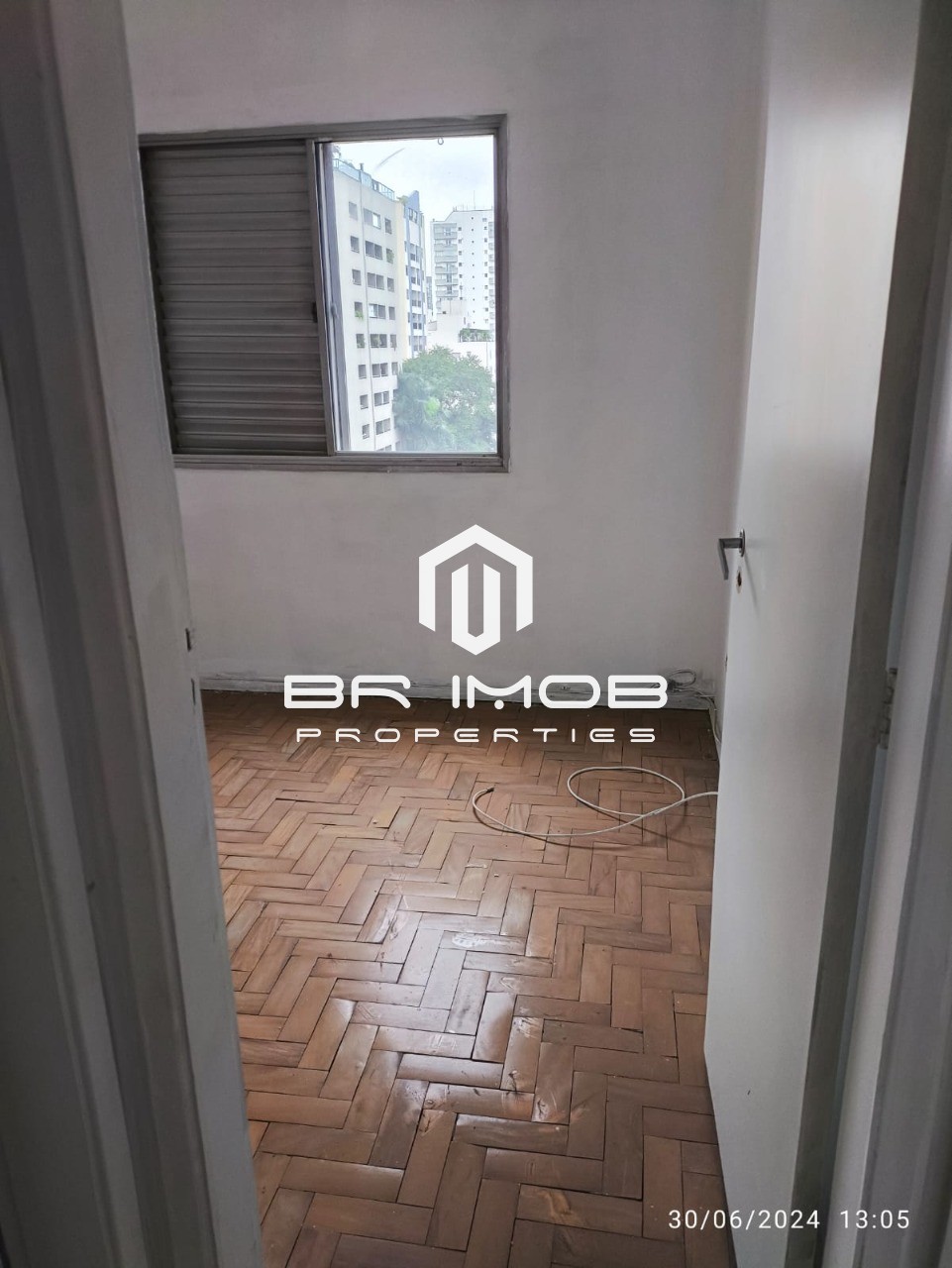 Apartamento à venda com 2 quartos, 80m² - Foto 12