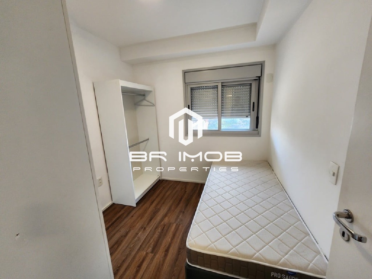 Apartamento à venda com 2 quartos, 66m² - Foto 17