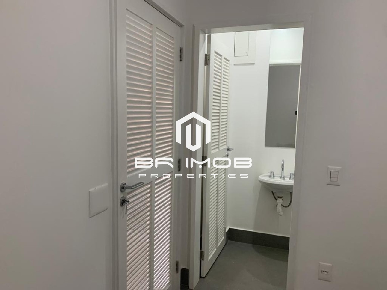 Apartamento à venda com 3 quartos, 341m² - Foto 13