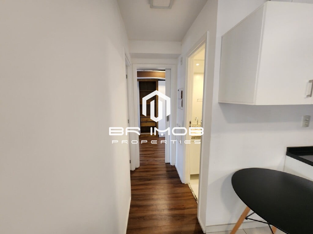 Apartamento à venda com 2 quartos, 66m² - Foto 9