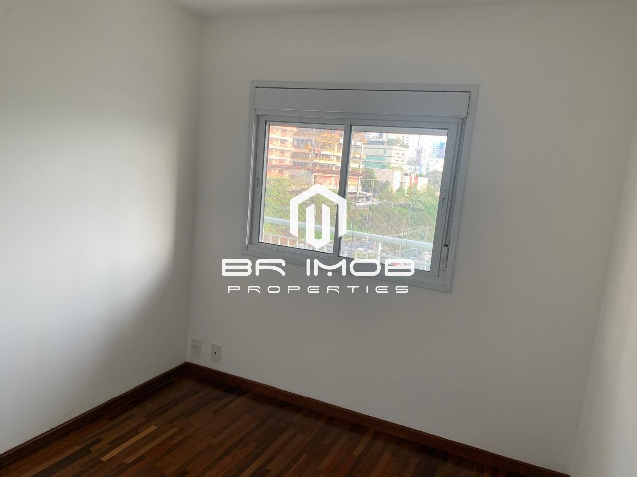 Apartamento para alugar com 2 quartos, 75m² - Foto 6