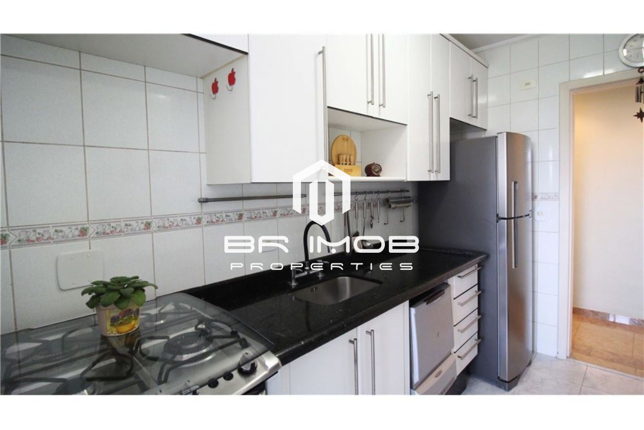 Apartamento à venda com 3 quartos, 85m² - Foto 13