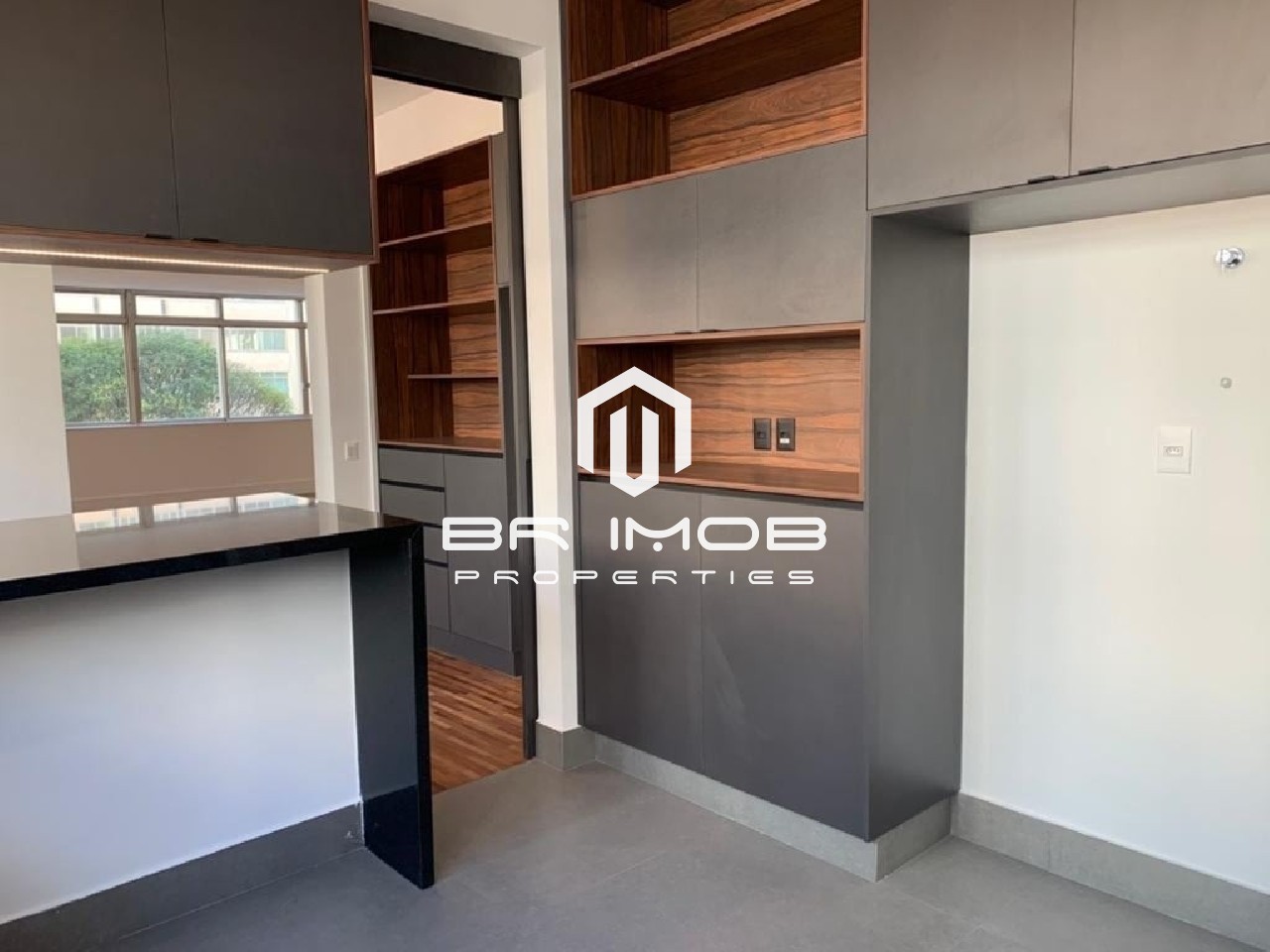 Apartamento à venda com 3 quartos, 341m² - Foto 10