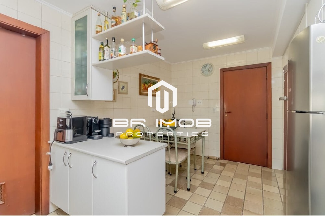 Apartamento à venda com 4 quartos, 170m² - Foto 18