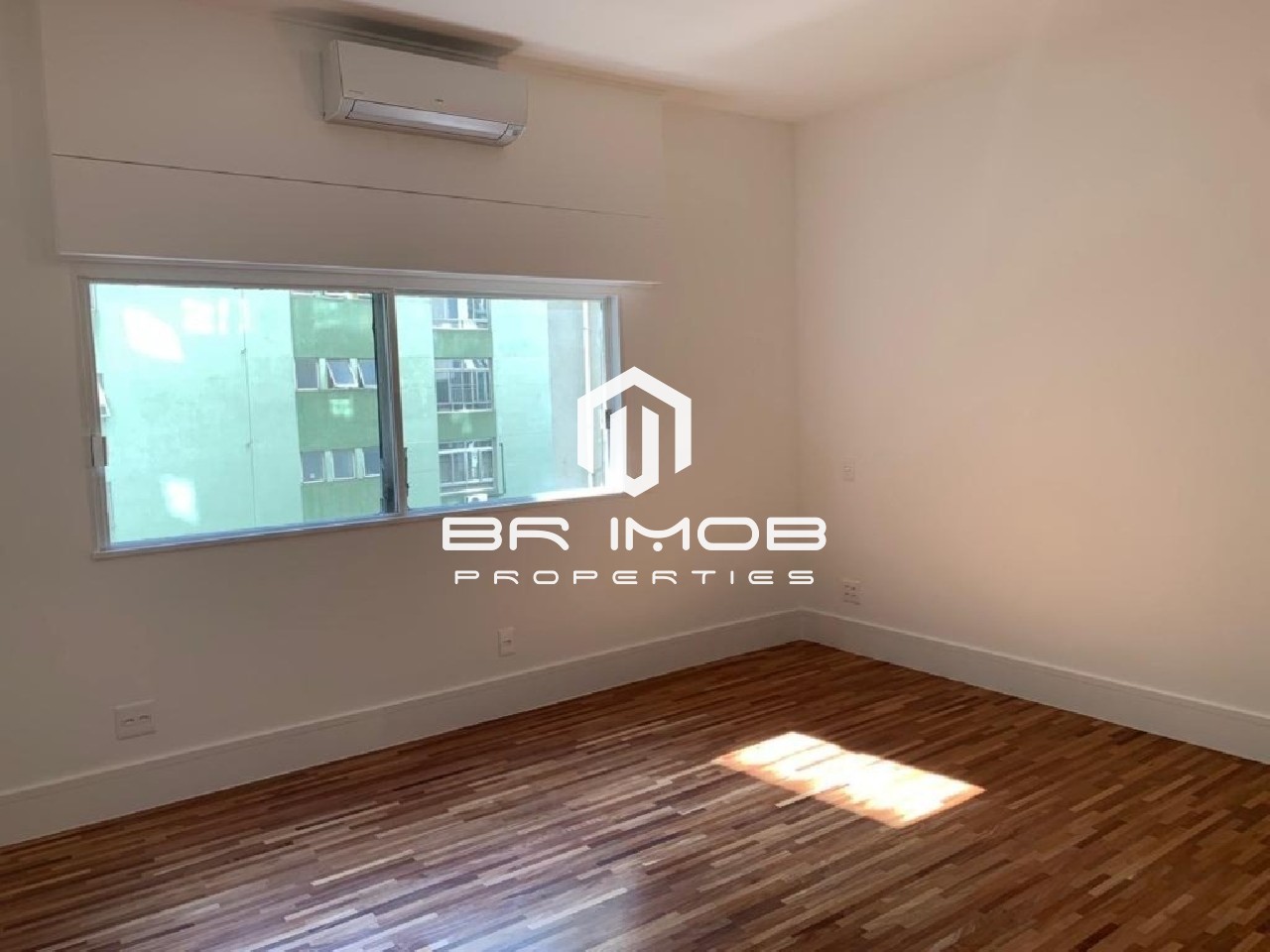 Apartamento à venda com 3 quartos, 341m² - Foto 16