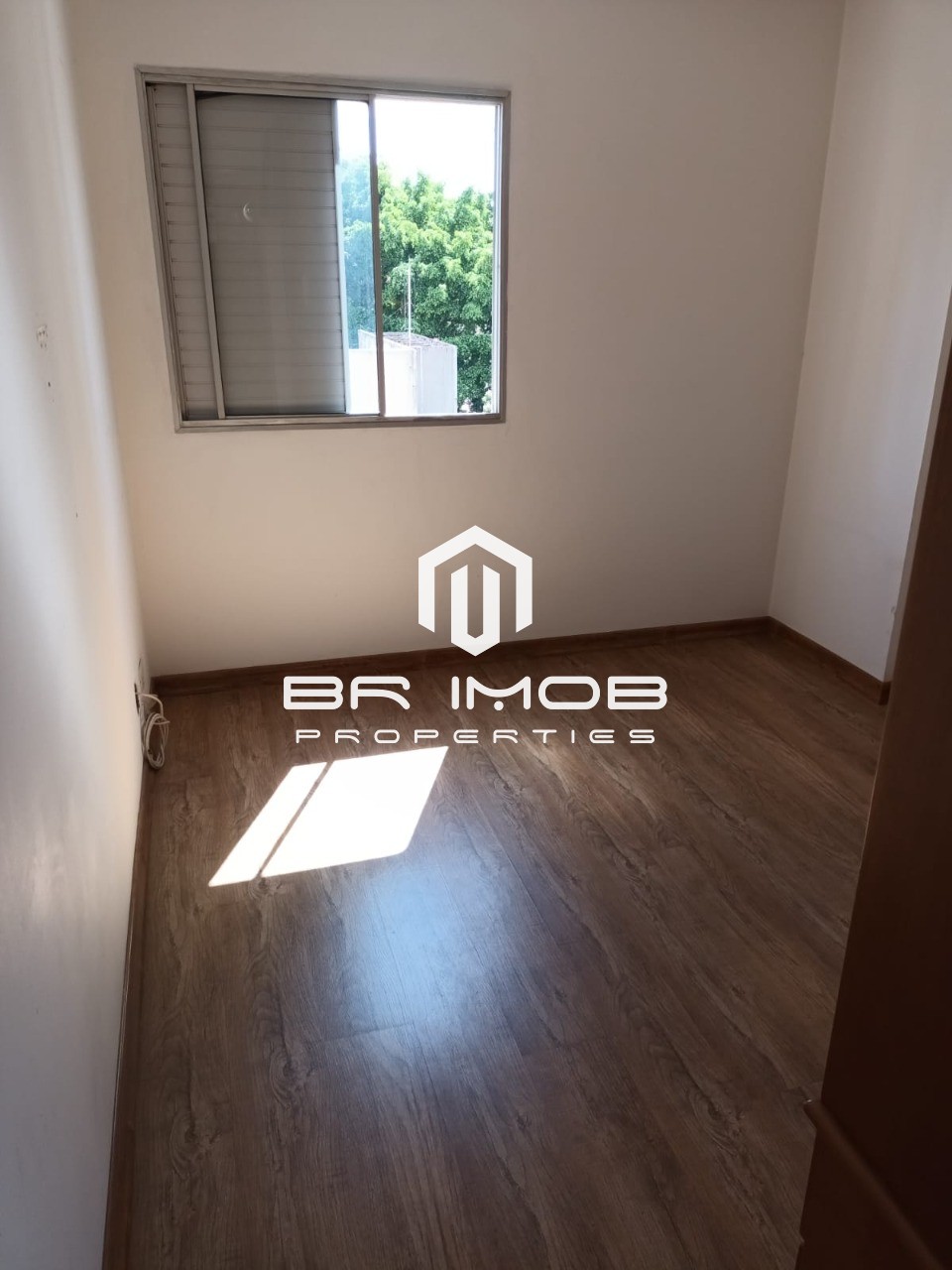 Apartamento à venda e aluguel com 2 quartos, 70m² - Foto 3