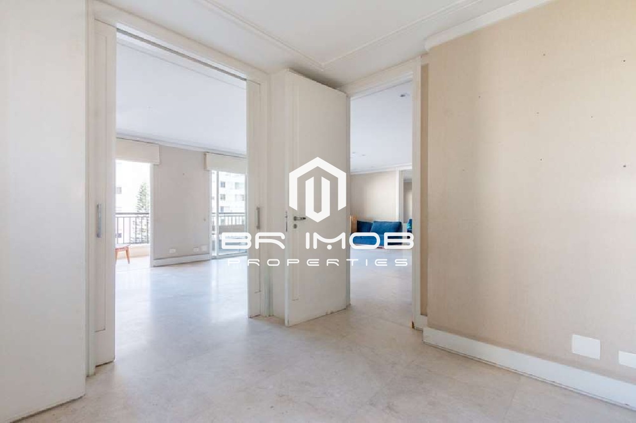 Apartamento à venda com 4 quartos, 210m² - Foto 11