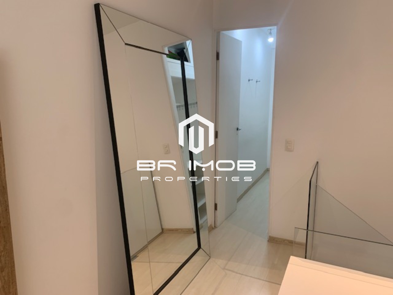 Apartamento à venda e aluguel com 1 quarto, 65m² - Foto 16