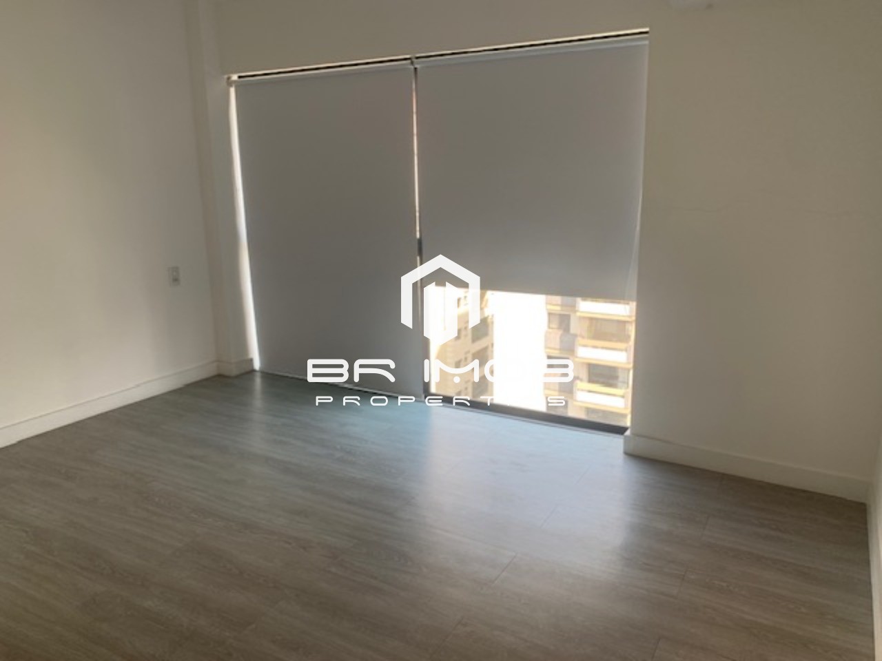 Apartamento à venda e aluguel com 1 quarto, 76m² - Foto 12