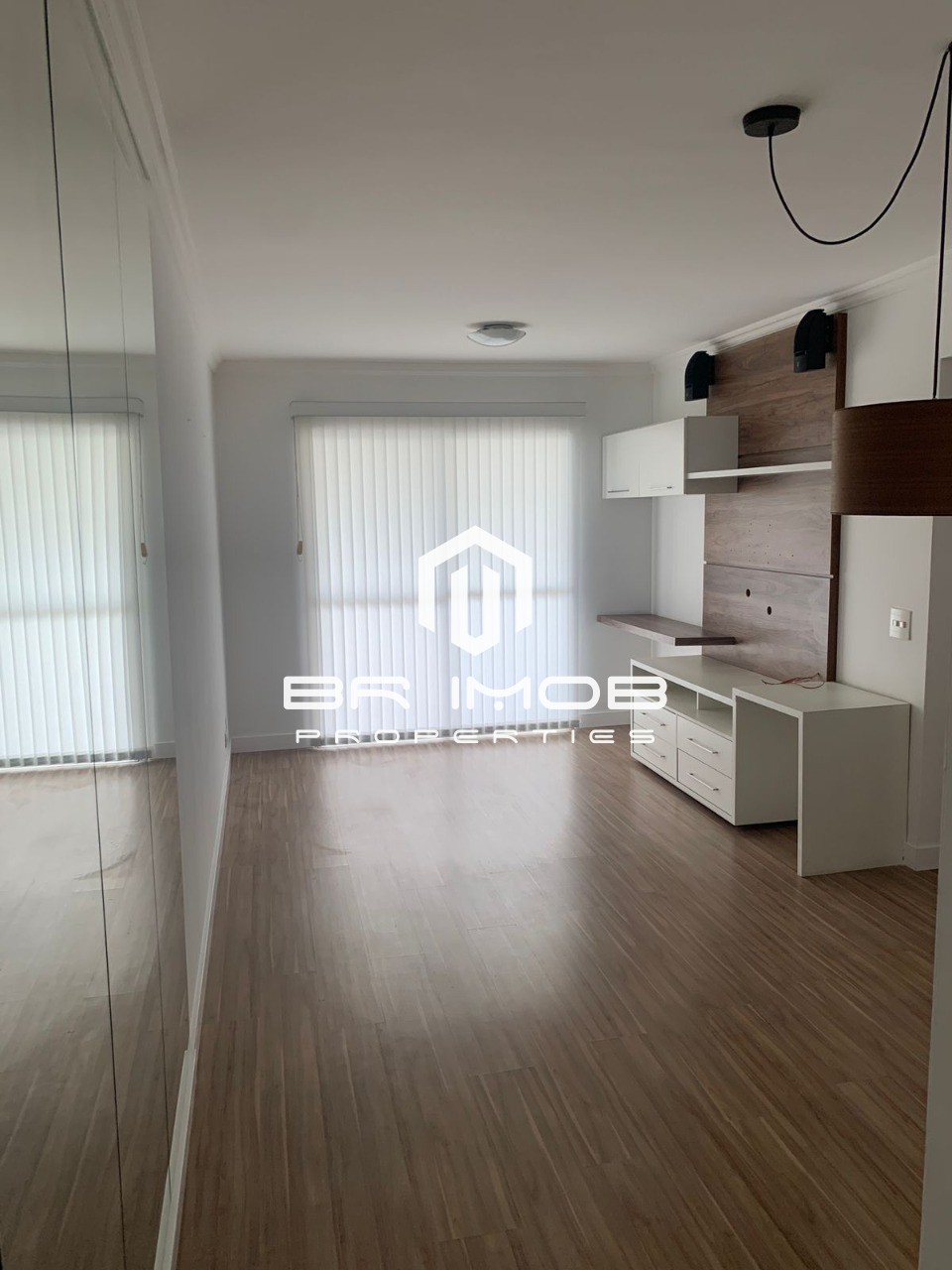 Apartamento para alugar com 2 quartos, 70m² - Foto 5