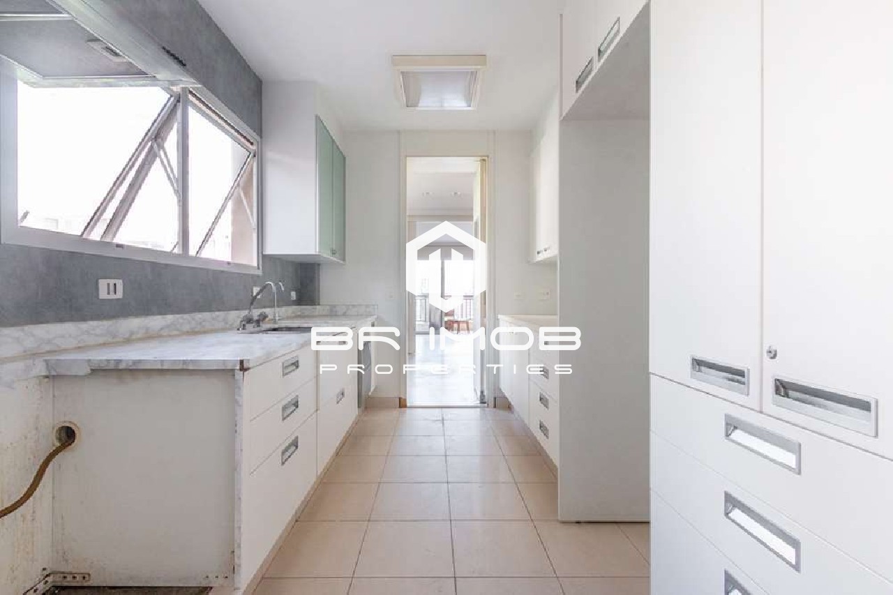 Apartamento à venda com 4 quartos, 210m² - Foto 13