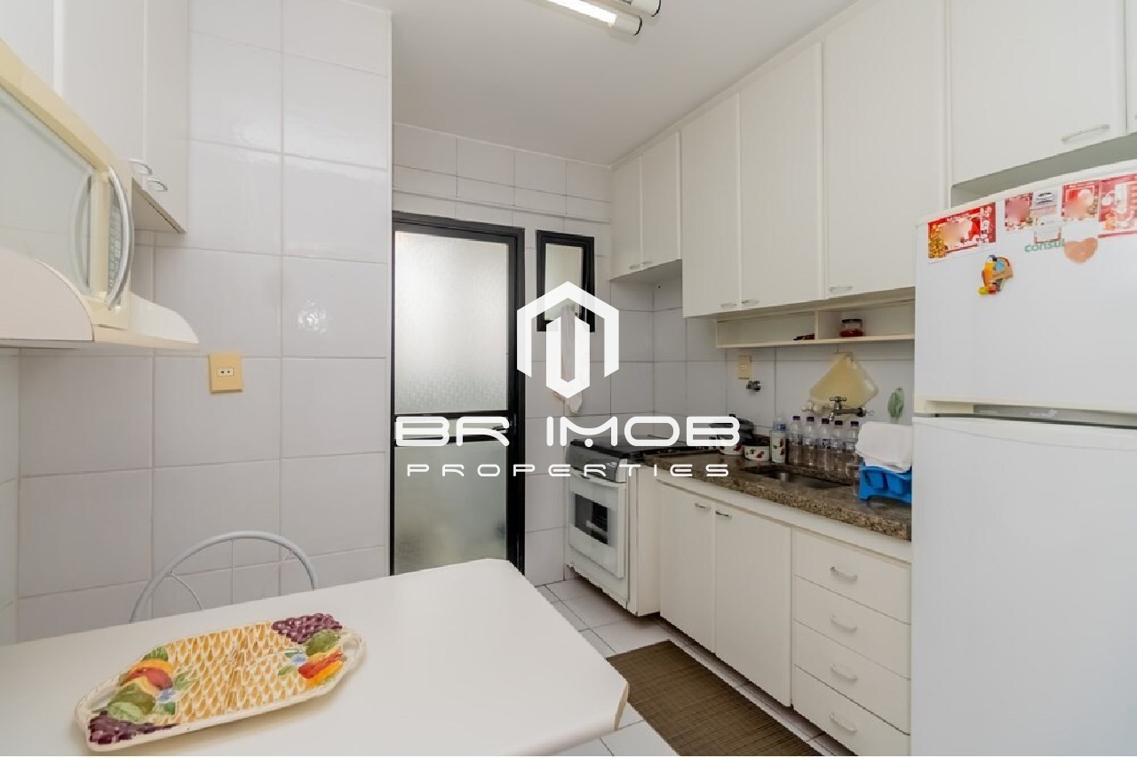 Apartamento à venda com 2 quartos, 72m² - Foto 4