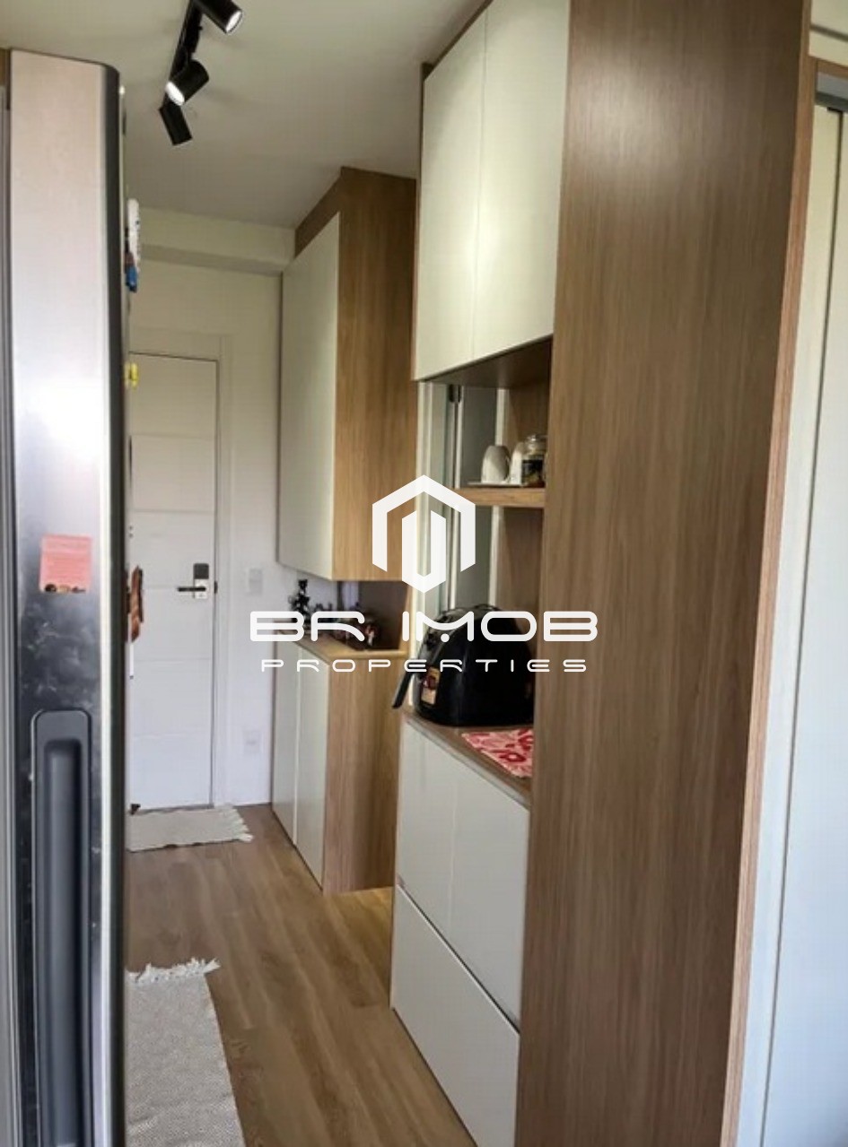 Apartamento à venda com 1 quarto, 28m² - Foto 11