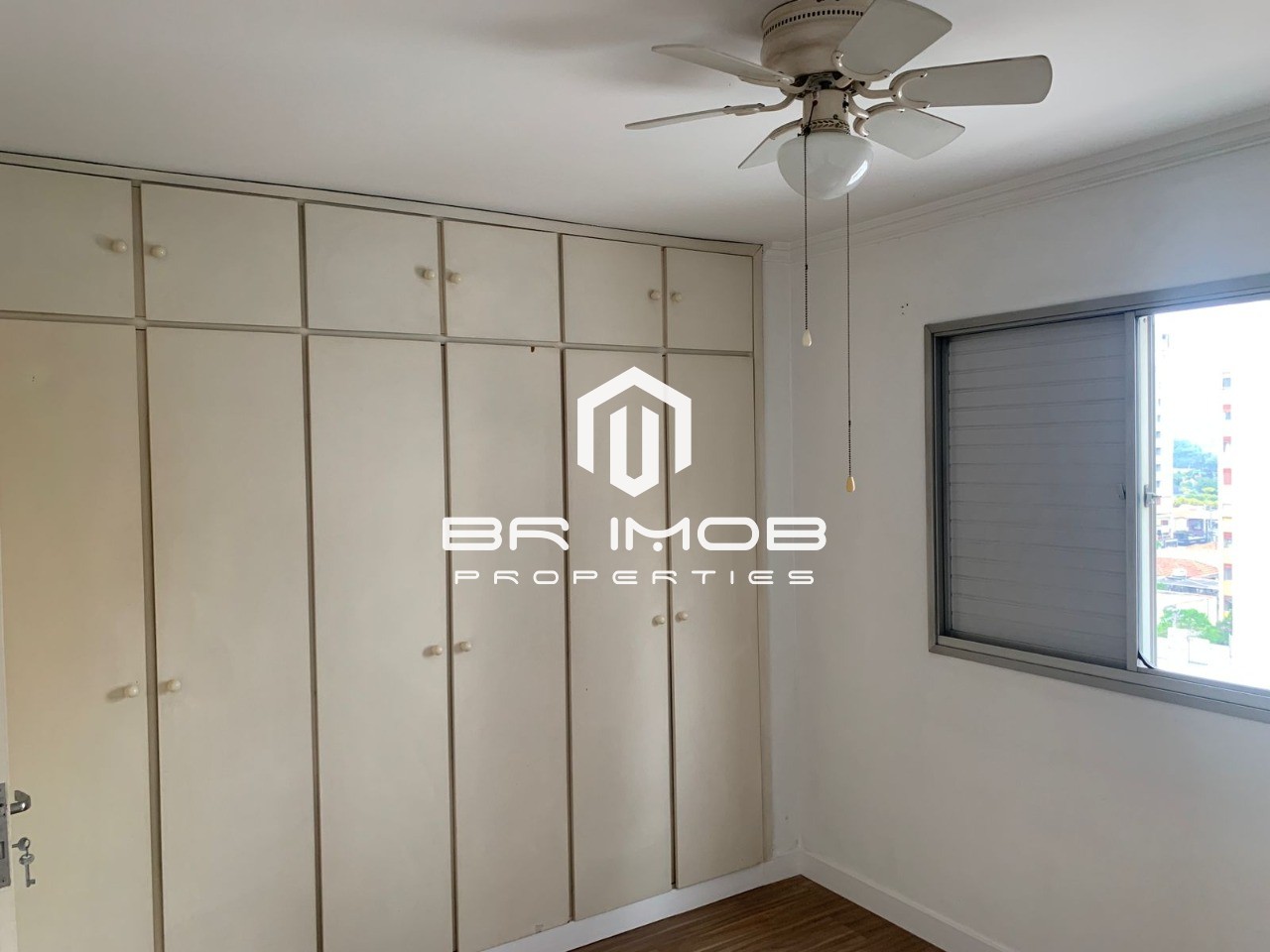 Apartamento para alugar com 2 quartos, 70m² - Foto 7