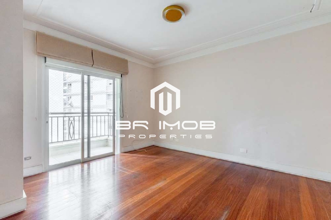 Apartamento à venda com 4 quartos, 210m² - Foto 18