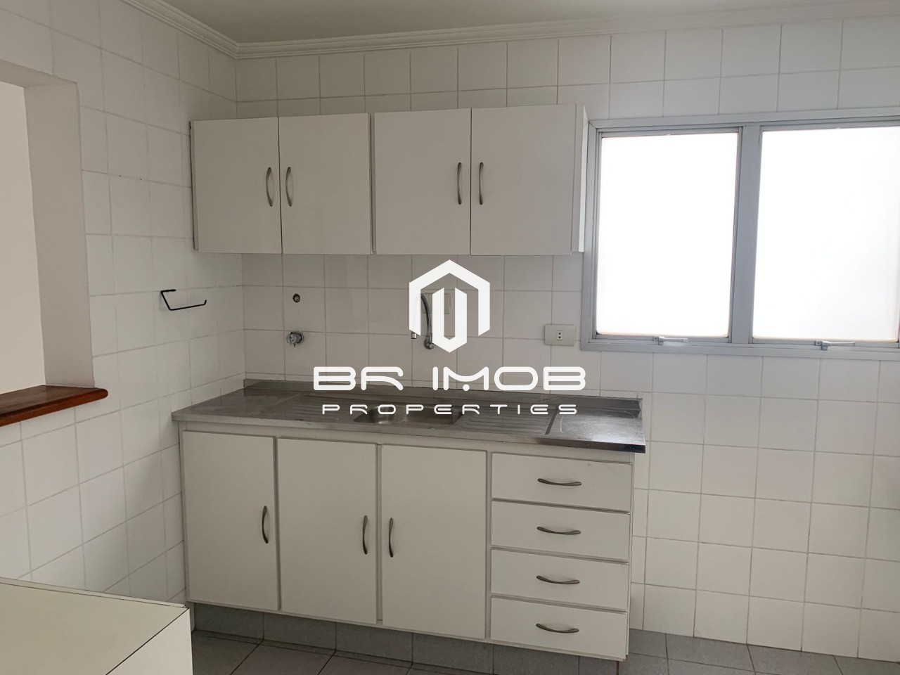 Apartamento para alugar com 2 quartos, 70m² - Foto 16