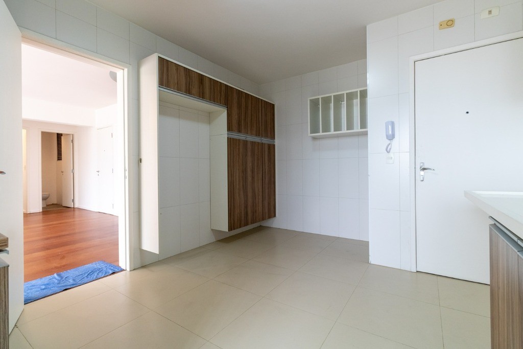 Cobertura à venda com 3 quartos, 202m² - Foto 11