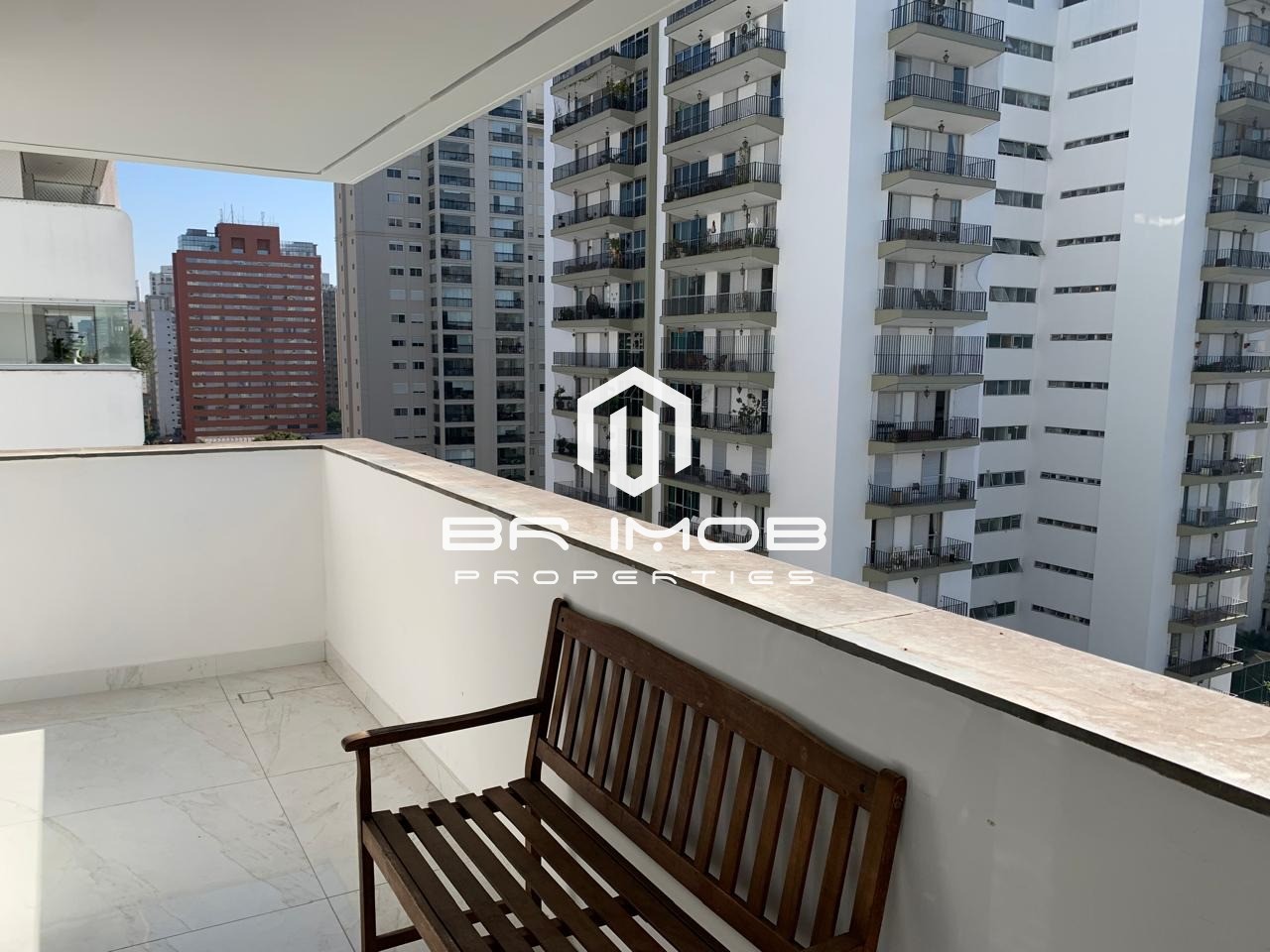 Apartamento à venda e aluguel com 4 quartos, 161m² - Foto 2