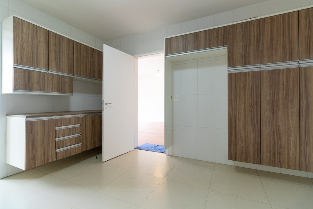 Cobertura à venda com 3 quartos, 202m² - Foto 8