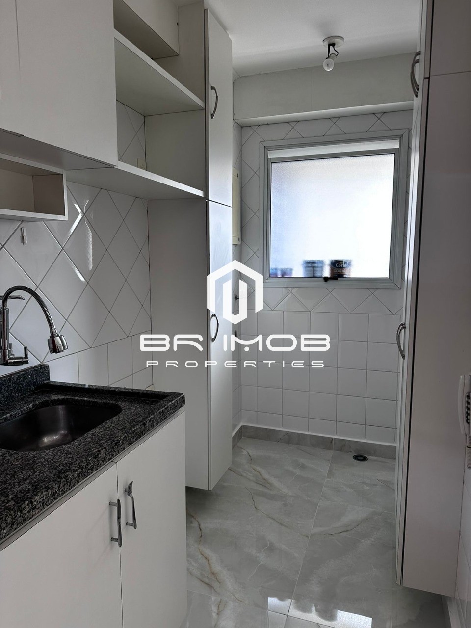 Apartamento à venda e aluguel com 2 quartos, 56m² - Foto 2