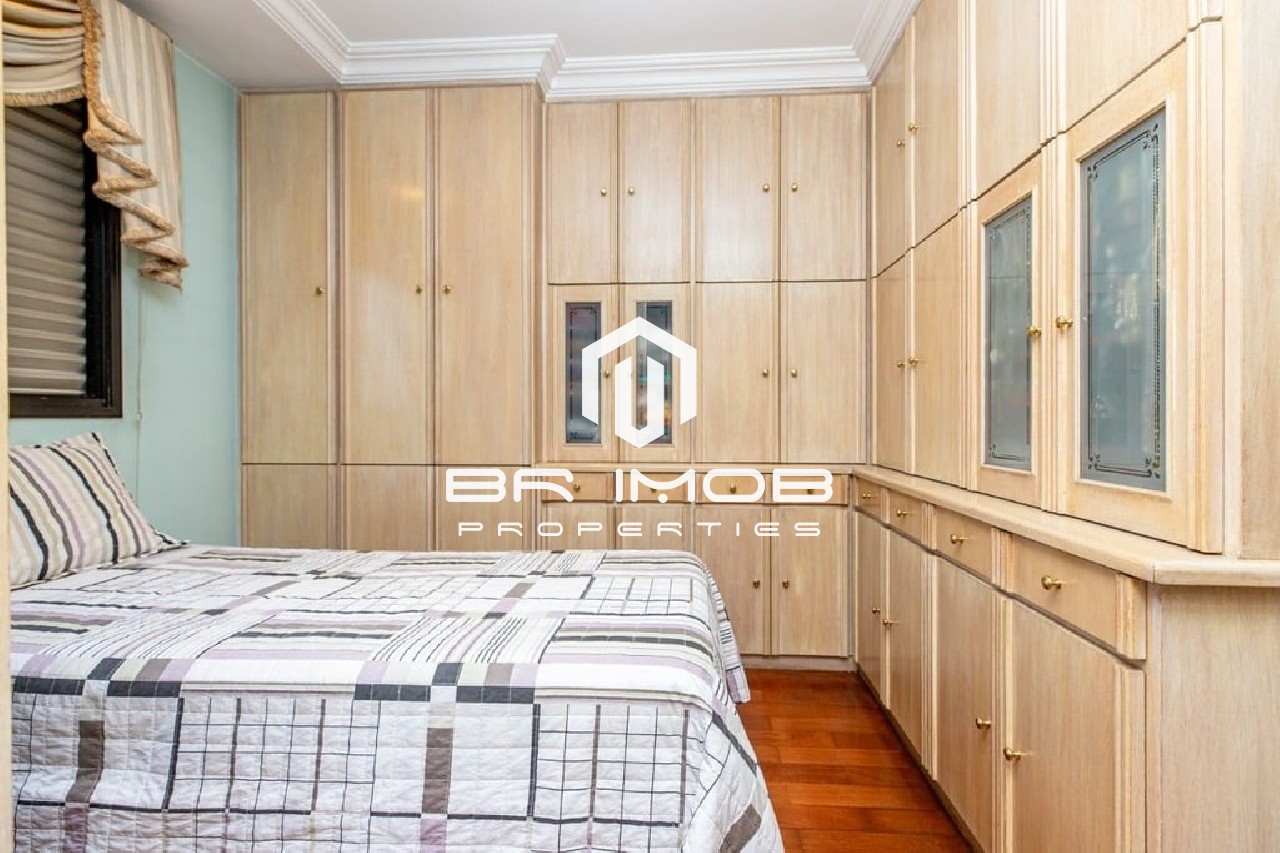 Apartamento à venda com 4 quartos, 200m² - Foto 25