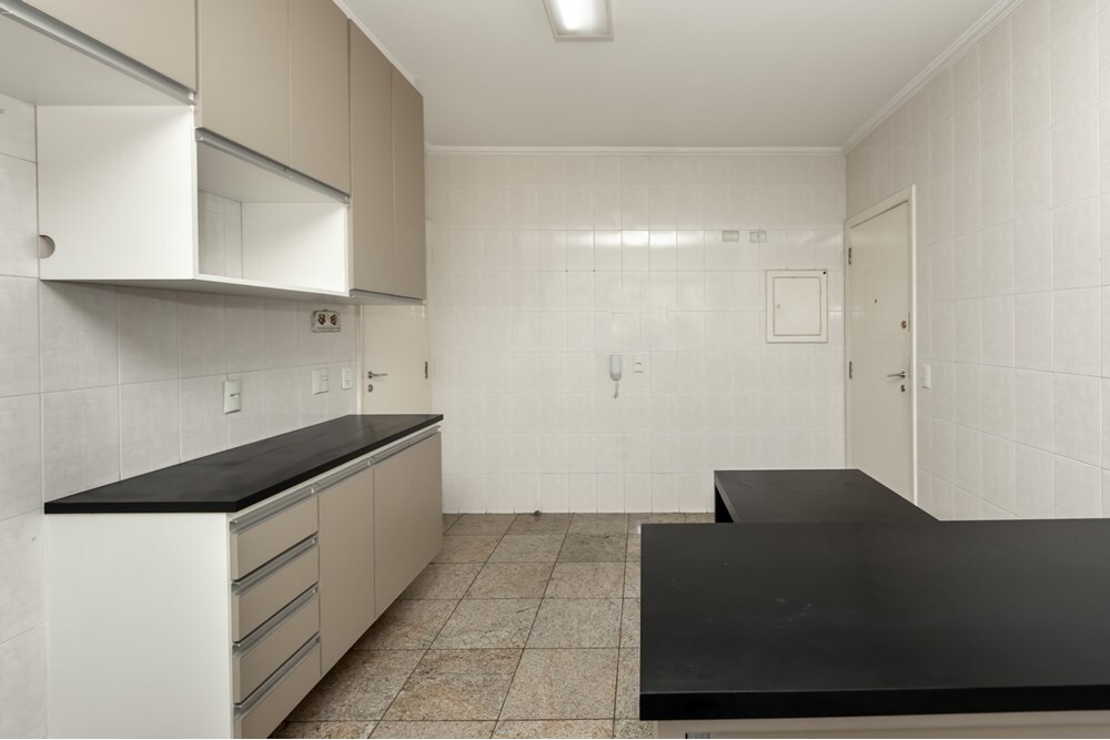 Apartamento à venda com 3 quartos, 117m² - Foto 15