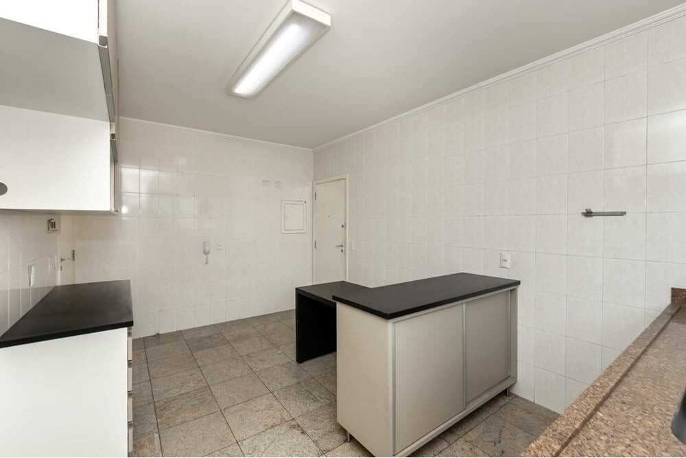 Apartamento à venda com 3 quartos, 117m² - Foto 14