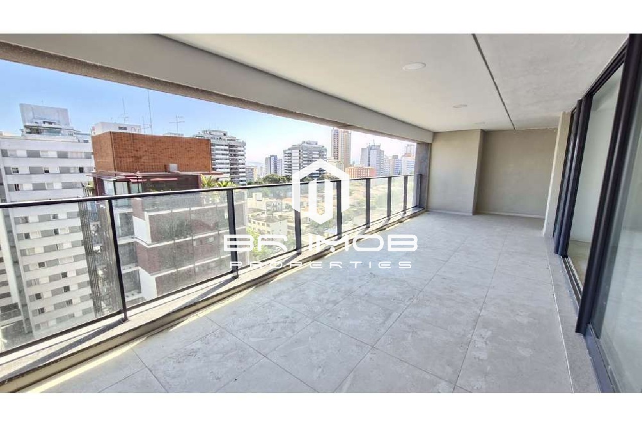 Apartamento à venda com 4 quartos, 157m² - Foto 1