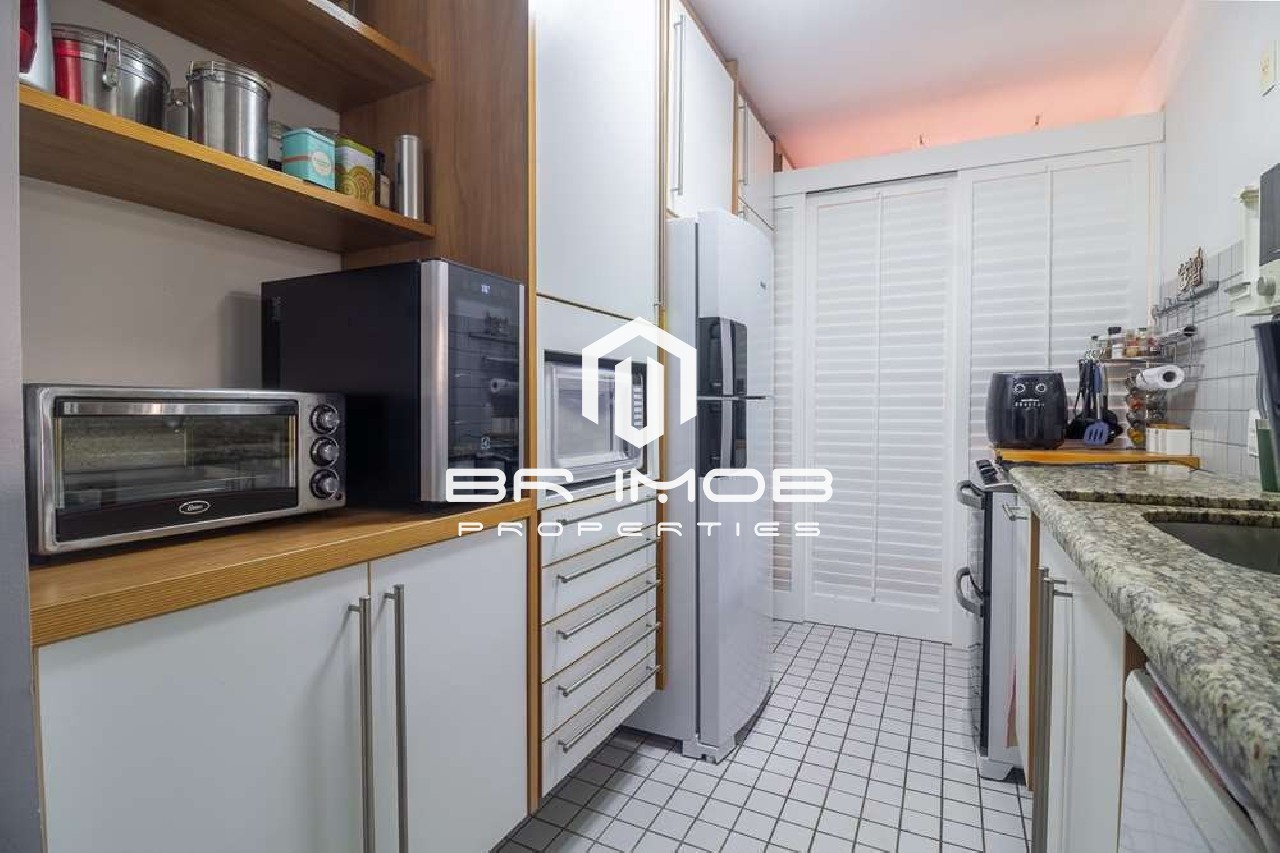 Apartamento à venda com 2 quartos, 100m² - Foto 9