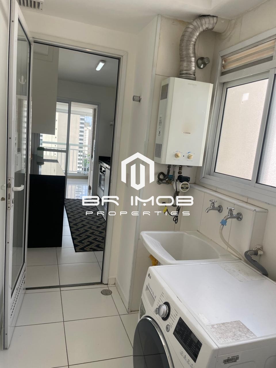 Apartamento para alugar com 3 quartos, 105m² - Foto 19