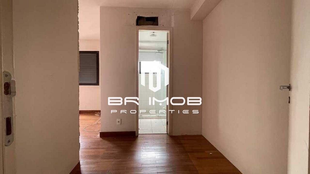 Apartamento à venda com 3 quartos, 167m² - Foto 12