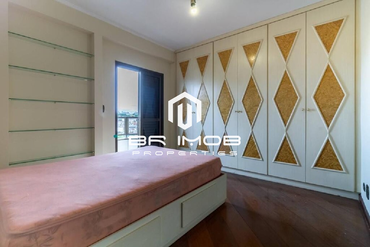 Apartamento à venda com 3 quartos, 132m² - Foto 17