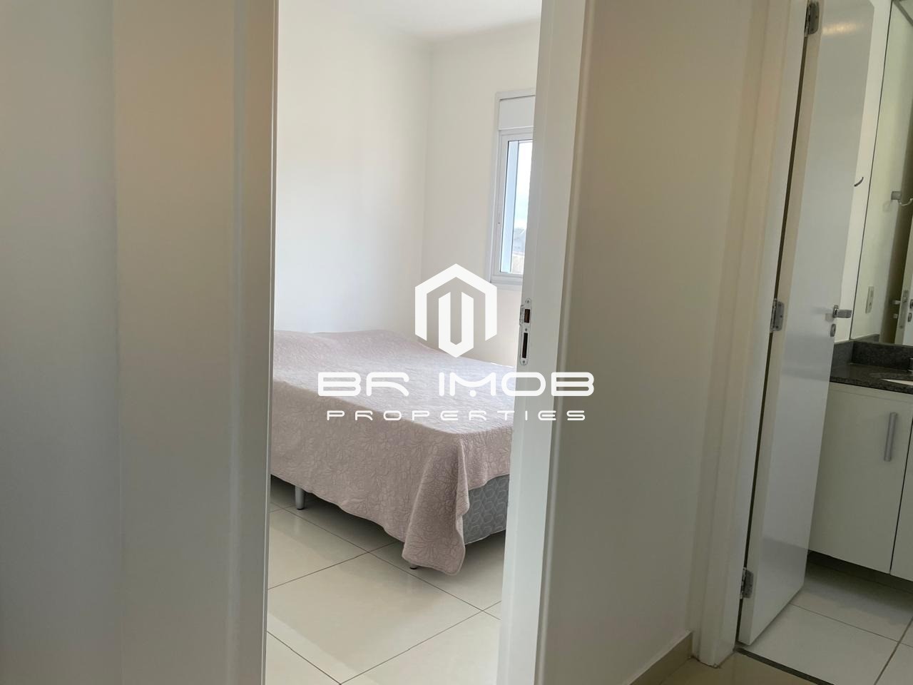 Apartamento para alugar com 3 quartos, 105m² - Foto 17