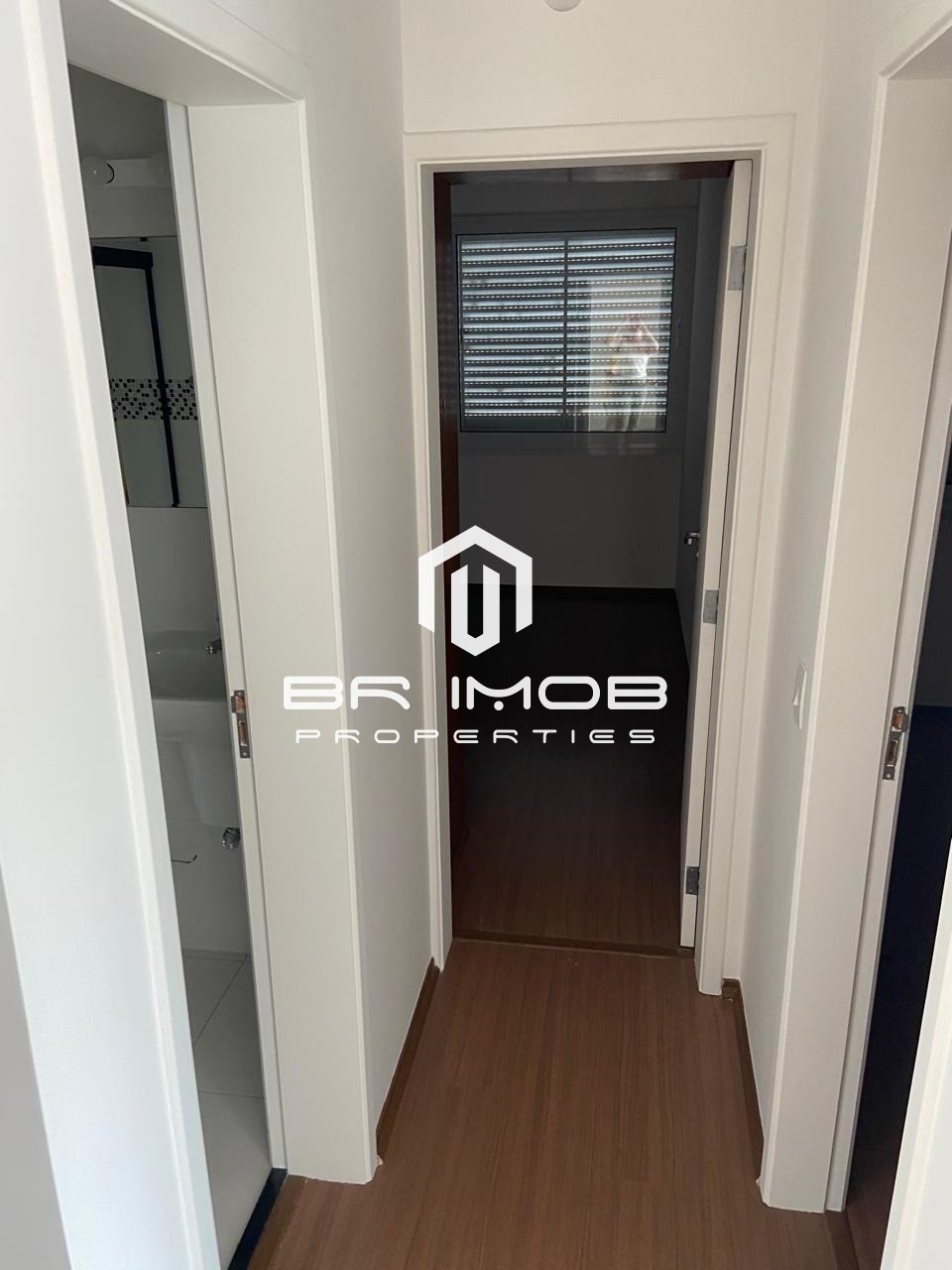 Apartamento para alugar com 2 quartos, 70m² - Foto 8