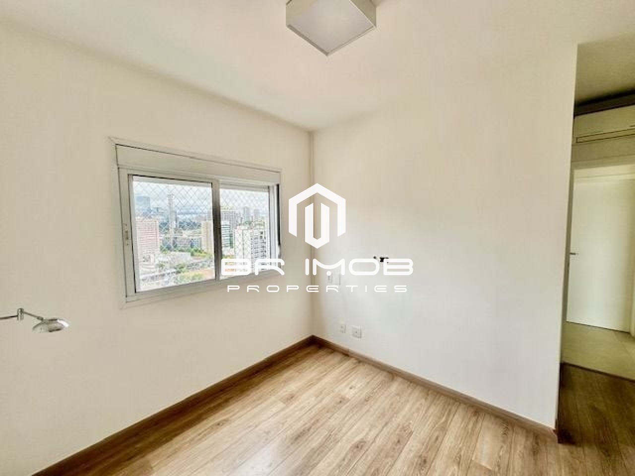 Apartamento à venda com 2 quartos, 74m² - Foto 32