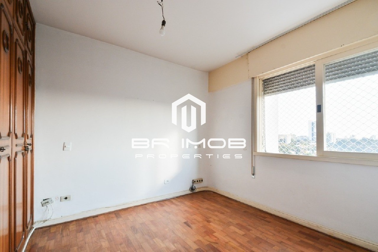 Apartamento à venda com 3 quartos, 142m² - Foto 22