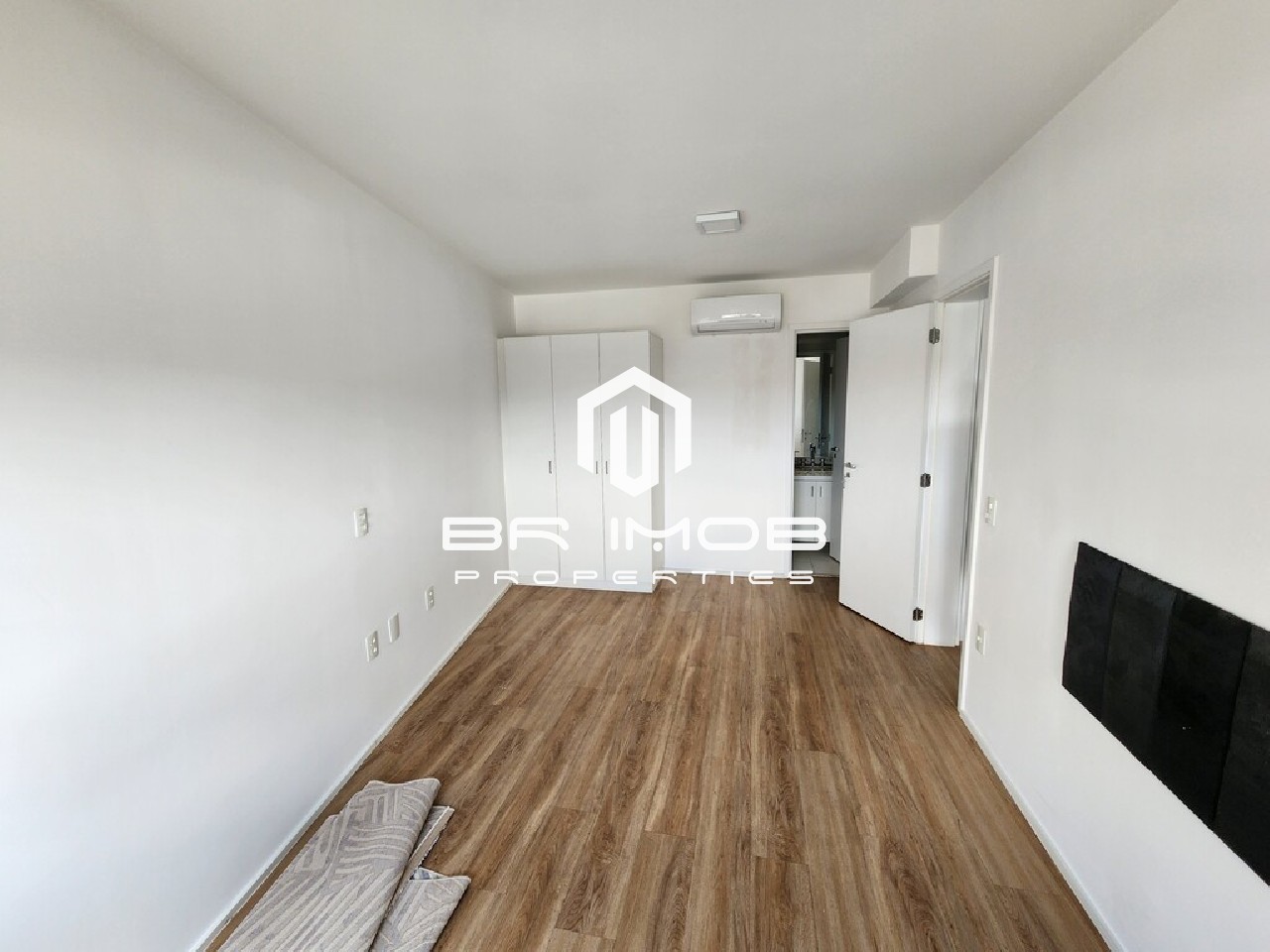 Apartamento à venda com 2 quartos, 69m² - Foto 7