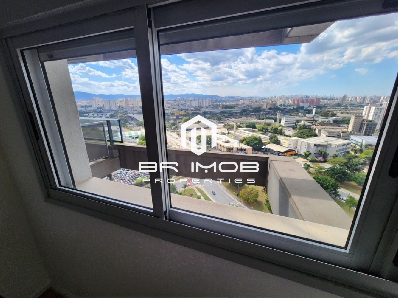 Apartamento à venda com 2 quartos, 69m² - Foto 9