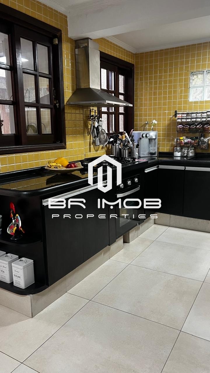 Casa, 3 quartos, 280 m² - Foto 18